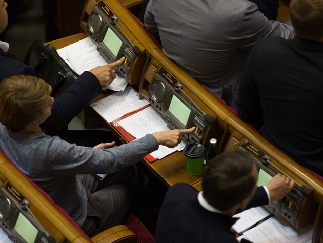 20 нардепов пропустили более 90% голосований Рады с начала полномасштабной войны – Комитет избирателей