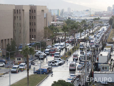 Губернатор Измира обвиняет Рабочую партию Курдистана в организации теракта 