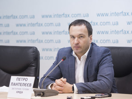 В Киеве намерены ограничить движение грузового транспорта 7 января из-за непогоды