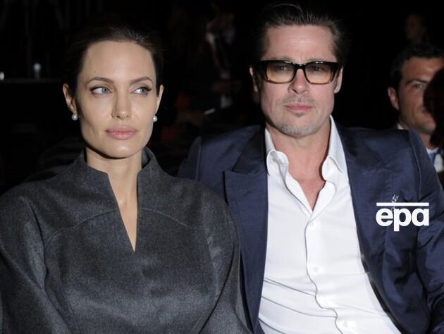 Питт и Джоли завершили бракоразводный процесс, который начался семь лет назад. СМИ назвали условия соглашения