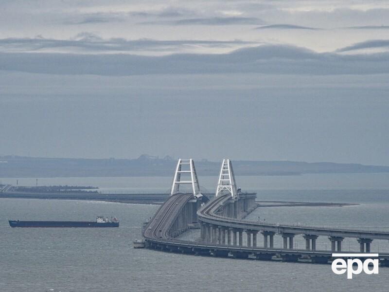 Росіяни для захисту Керченського мосту "вигнали в море все, що є" – ВМС ЗСУ