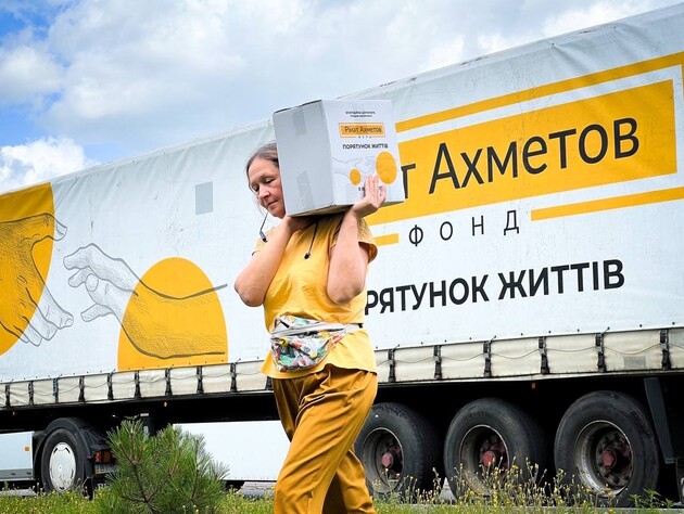 Переселенцы в Решетиловке продолжают получать продовольственную помощь от Фонда Рината Ахметова