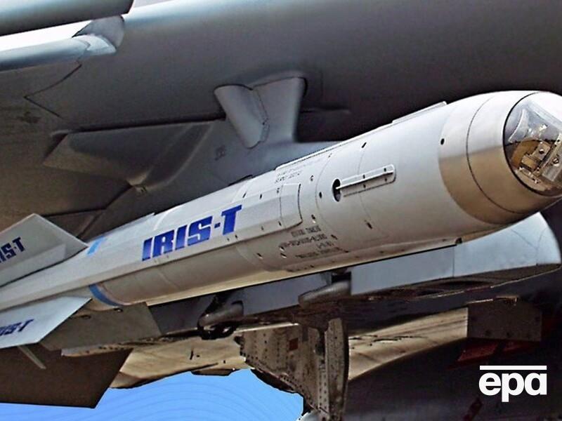 Две установки IRIS-T, боеприпасы и радары. Германия объявила о новом пакете военной помощи для Украины 
