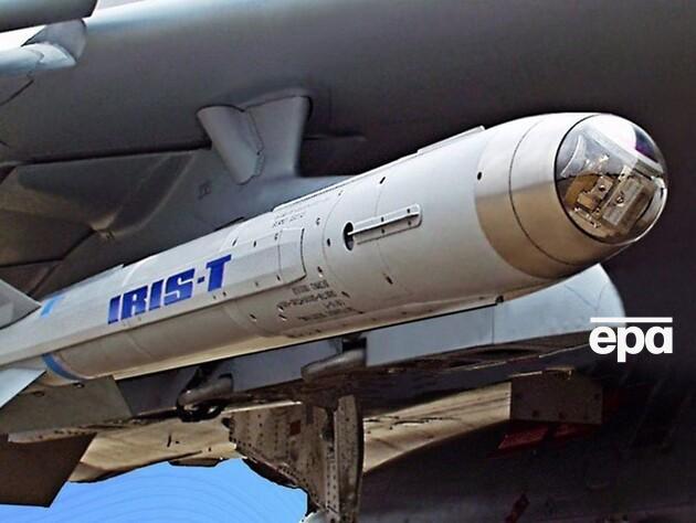 Две установки IRIS-T, боеприпасы и радары. Германия объявила о новом пакете военной помощи для Украины 