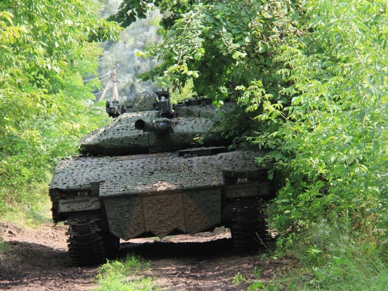Шведські БМП CV90 виготовлятимуть в Україні – Зеленський