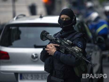 Полиция имела множество шансов раскрыть братьев Абдеслам до теракта в Париже, но упустила их – WSJ