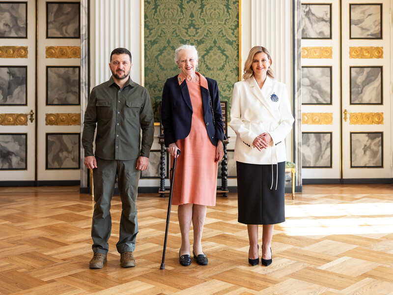 Зеленский вместе с первой леди Украины встретились с королевой Дании. Фото, видео