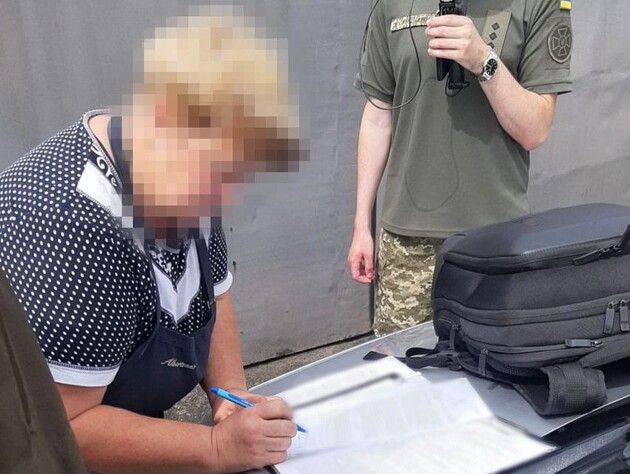 СБУ задержала жительницу Сумской области, подозреваемую в сливе оккупантам данных для возможного прорыва российских ДРГ через границу