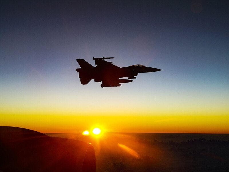 Єрмак про F-16 для України: Упевнений, будемо панувати й у небі. Наші пілоти точно стануть "топганами" XXI століття