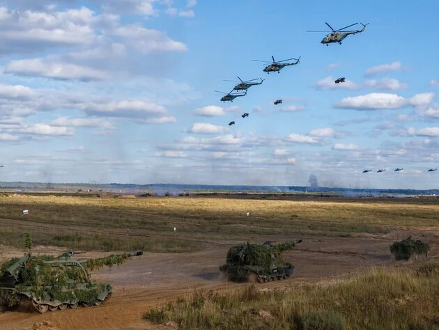 Окупанти скасували військові навчання 