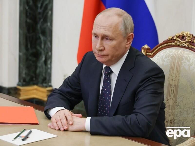 Путина все чаще называют "дедом". Поэтому Кремль выбирает ему "конкурентов" на выборы не моложе чем 50 – "Медуза"