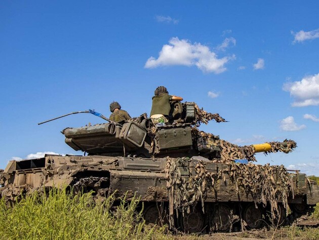 ВСУ наступают на мелитопольском направлении и сдерживают оккупантов под Марьинкой. Оккупанты наносят десятки авиаударов – Генштаб