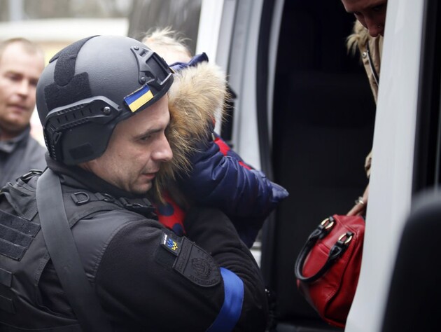 У п'яти населених пунктах Запорізької області оголошено примусову евакуацію дітей