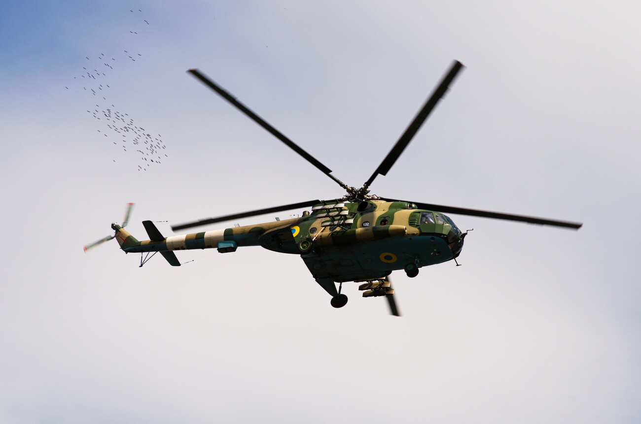 Сегодня в 7.30 украинский ми 8. Ми-8 ВСУ. Ми-8 вертолёт укр. Украинский ми 8. Украинские вертолеты.