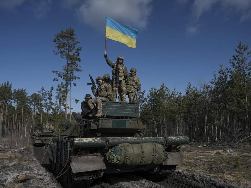 Силы обороны Украины сдерживают россиян под Марьинкой. Украинская авиация нанесла 16 ударов по оккупантам за сутки – Генштаб ВСУ