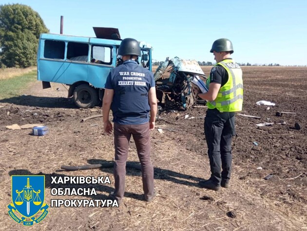 У Харківській області автомобіль наїхав на міну, загинув водій, поранено пасажирку – Офіс генпрокурора