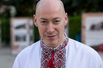 Штурм Донецька, що чекає на Коломойського, Вірменія кинула Путіна, Обама йде у президенти. Стрим Голованова з Гордоном. Трансляція