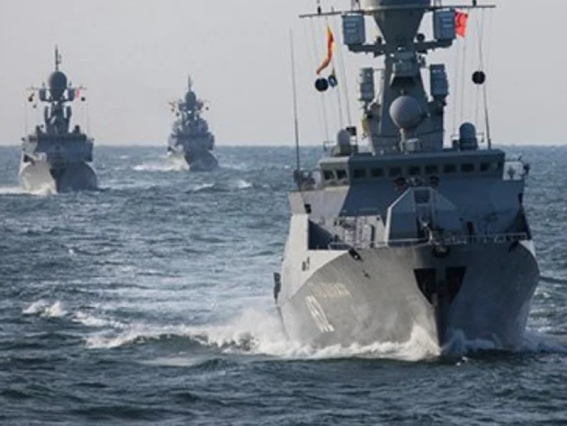 Флот оккупантов не блокирует судоходство в Черном море, но прибегает к хитростям – ВМС ВСУ