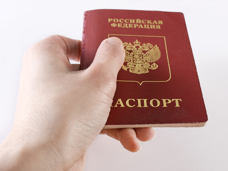 Оккупанты в ходе рейдов по селам в Херсонской области ищут украинцев, отказавшихся получать паспорт РФ – Центр нацсопротивления