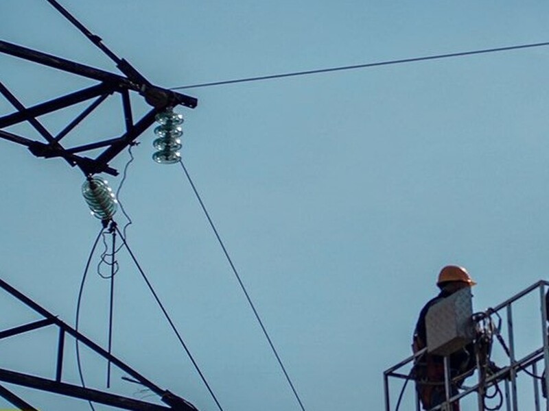За неделю энергетики ДТЭК возобновили поставки света для 27 тыс. семей