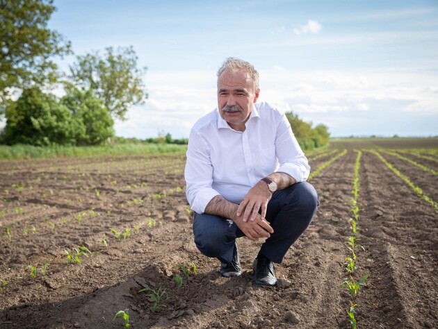 Венгрия не только продлит эмбарго на украинское зерно, но и расширит список запрещенного экспорта  – министр сельского хозяйства