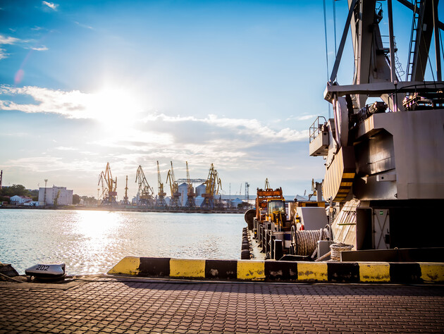 Financial Times написала, как Украина может разблокировать порты для всех видов продукции