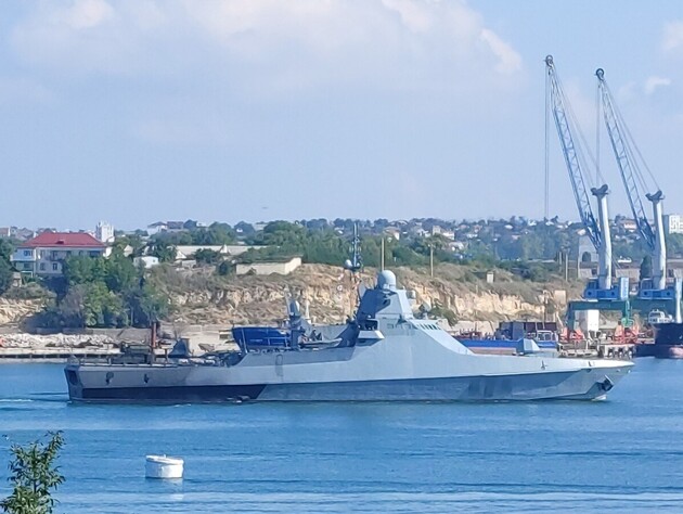 Уранці сили оборони України уразили два кораблі окупантів у Чорному морі – стратком ЗСУ