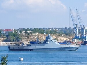 Уранці сили оборони України уразили два кораблі окупантів у Чорному морі – стратком ЗСУ