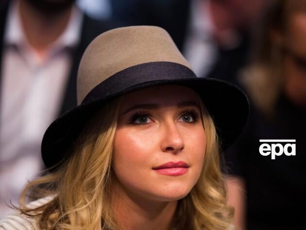 Панеттьери показала, как выглядит с новым цветом волос. В сети заподозрили, что она что-то сделала со своим 