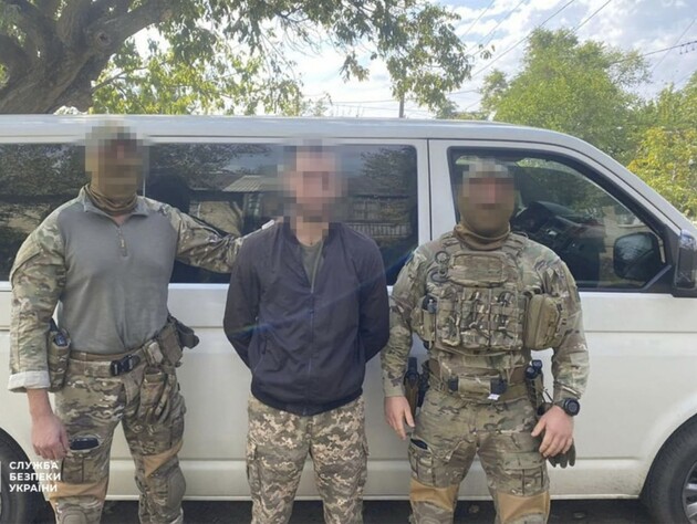 СБУ задержала в Днепре подозреваемого в работе на ФСБ РФ, который выдавал себя за военного и собирал разведданные о ВСУ