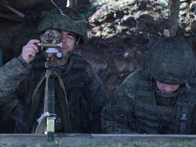 Россия, вероятно, ослабила оборону Бахмута, перебросив десантников на юг Украины – британская разведка