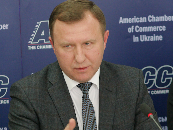 Экс-глава таможни Макаренко заявил, что фонд и.о. министра здравоохранения Супрун в 2014 году торговал аптечками из гуманитарной помощи