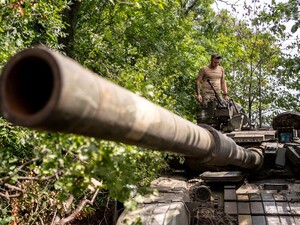 Украинские военные ведут штурмовые действия возле Бахмута и вытесняют оккупантов с позиций в Запорожской области – Генштаб ВСУ