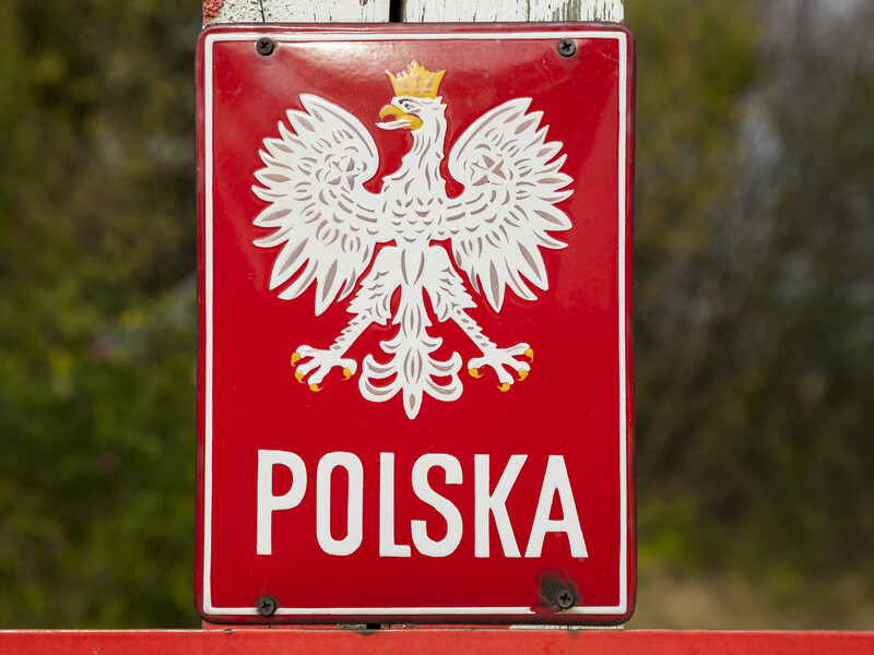 У Польщі спалахнув "візовий скандал". Шольц пригрозив Варшаві ввести прикордонний контроль на німецькому кордоні через наплив мігрантів
