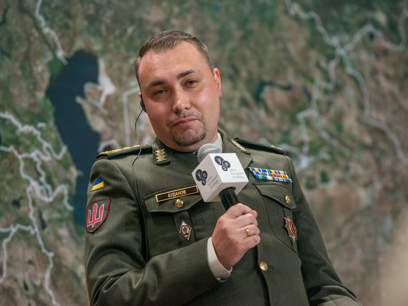 Буданов рассказал, где и кем сейчас работает его вторая жена