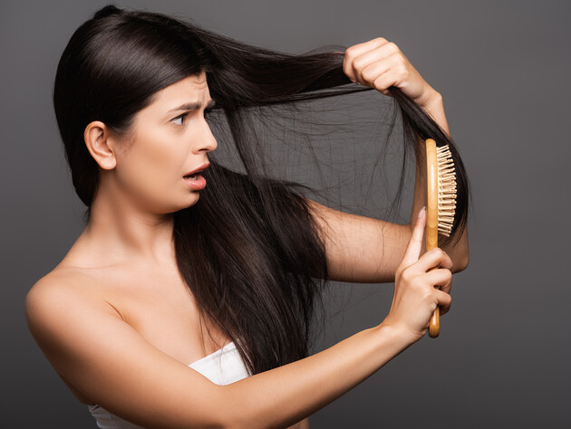 Трихологиня пояснила, як визначити конкретну проблему з волоссям