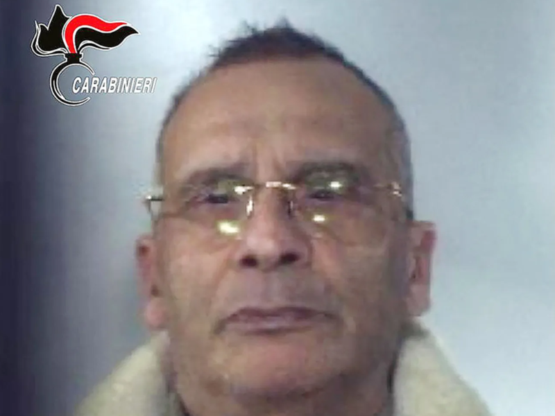 В Италии умер босс мафии "Коза ностра", который провел 30 лет в бегах и был пойман только в январе 