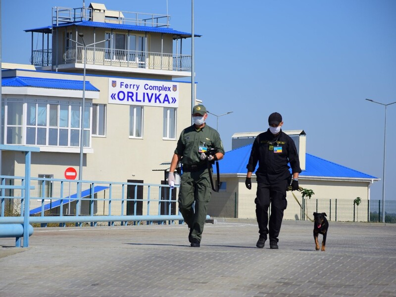 Через нічний російський обстріл тимчасово зупинено роботу пункту пропуску "Орлівка" на кордоні з Румунією – ДПСУ
