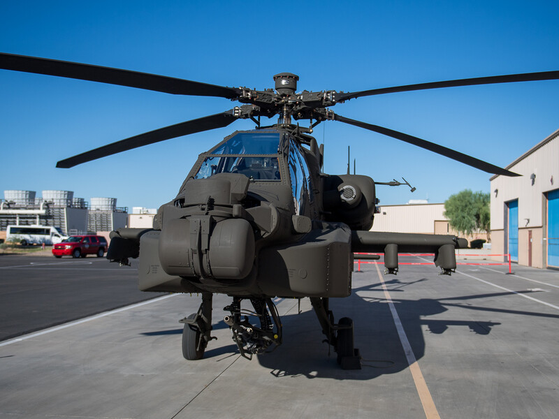 "Найбільший парк цих вертольотів за межами США". Польща підписала першу угоду про купівлю 96 ударних гелікоптерів Apache