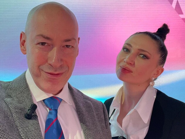 Кадиров зателефонував Собчак, Мосейчук прийшла по Коломойського, побиття Гіркіна, удари по Криму. Стрим Бацман із Гордоном. Трансляція