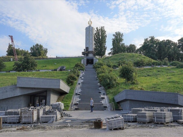 На будівництво музею Голодомору в Києві гроші має намір виділити Канада