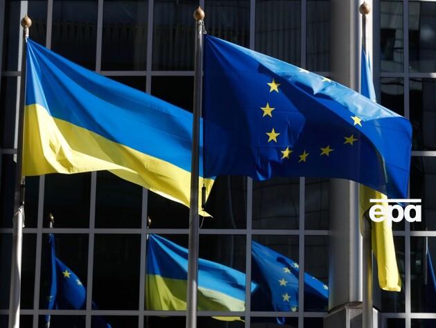 Еврокомиссия опубликует отчет по выполнению Украиной семи рекомендаций на пути в ЕС 31 октября – СМИ