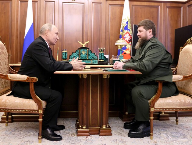 Пропагандисти показали зустріч Путіна й Кадирова. Глава Чечні озвучив причину, коли йому 