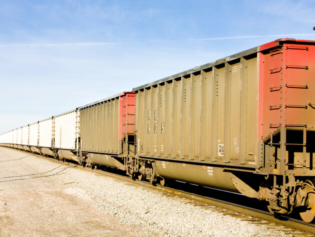 Эксперт: Повышение тарифов на железнодорожные перевозки уничтожит конкурентоспособность нашей продукции 
