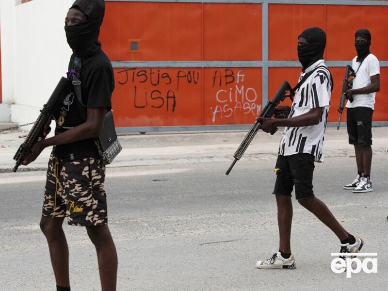 "Разгул бандитизма, рост насилия". Совбез ООН одобрил отправку на Гаити международной миссии для поддержки безопасности