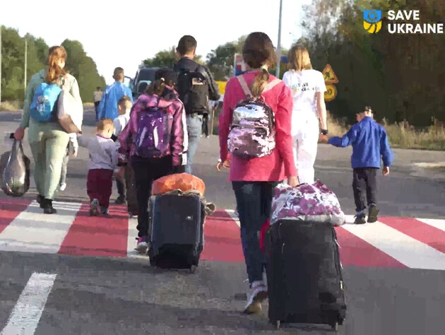 Украина вернула 19 детей из оккупации