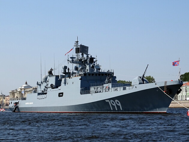 Частину Чорноморського флоту окупанти перекинули із Севастополя до Новоросійська та Феодосії. З'явилися супутникові знімки