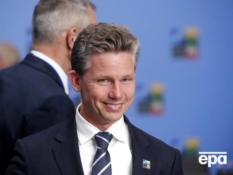 Швеция выделила Украине новый пакет помощи и обдумывает передачу Gripen – министр обороны страны