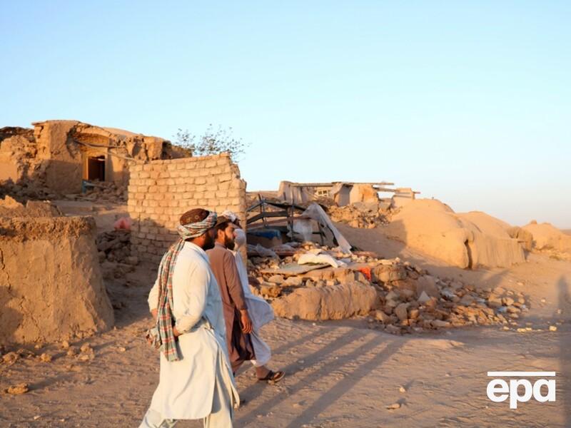 В Афганістані кількість жертв землетрусу перевищила 2 тис. осіб, постраждали середньовічні будівлі