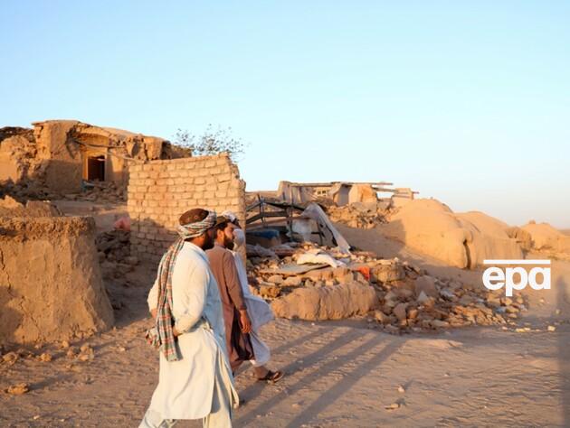 В Афганістані кількість жертв землетрусу перевищила 2 тис. осіб, постраждали середньовічні будівлі